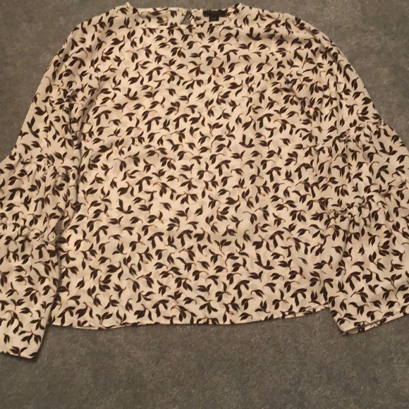 Ann Taylor Tops - Ann Taylor blouse Ann Taylor Tops - Ann Taylor blouse
